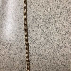 10 kt gold bracelet.